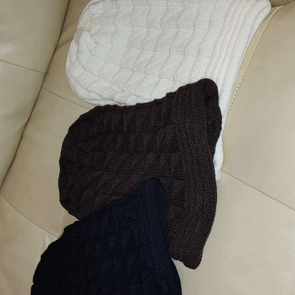 Beanies (set of 3)